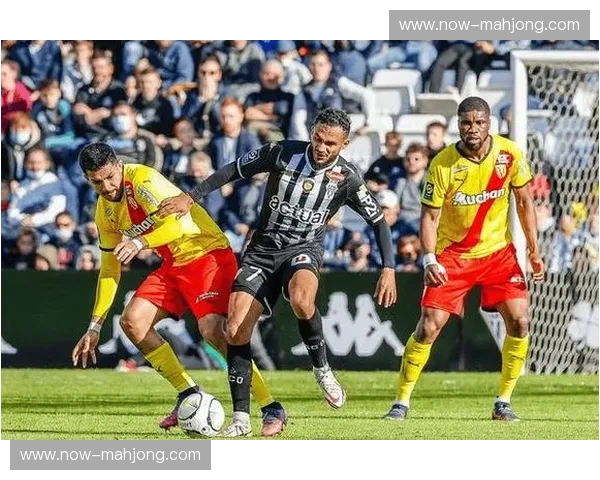 布雷斯特客场不敌图卢兹 对手反击速度令其防线难以招架 布雷斯特客场不敌图卢兹 对手反击速度令其防线难以招架